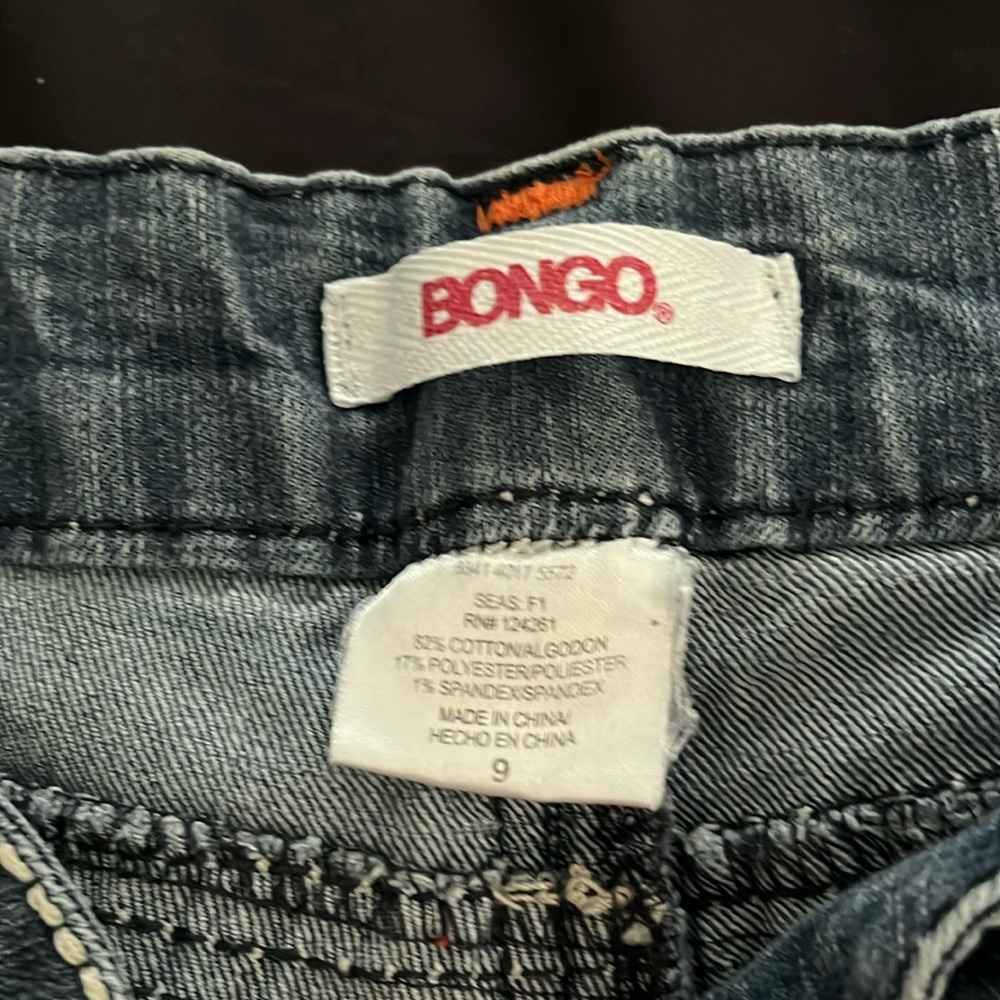Woman jeans size 9 brand BONGO.